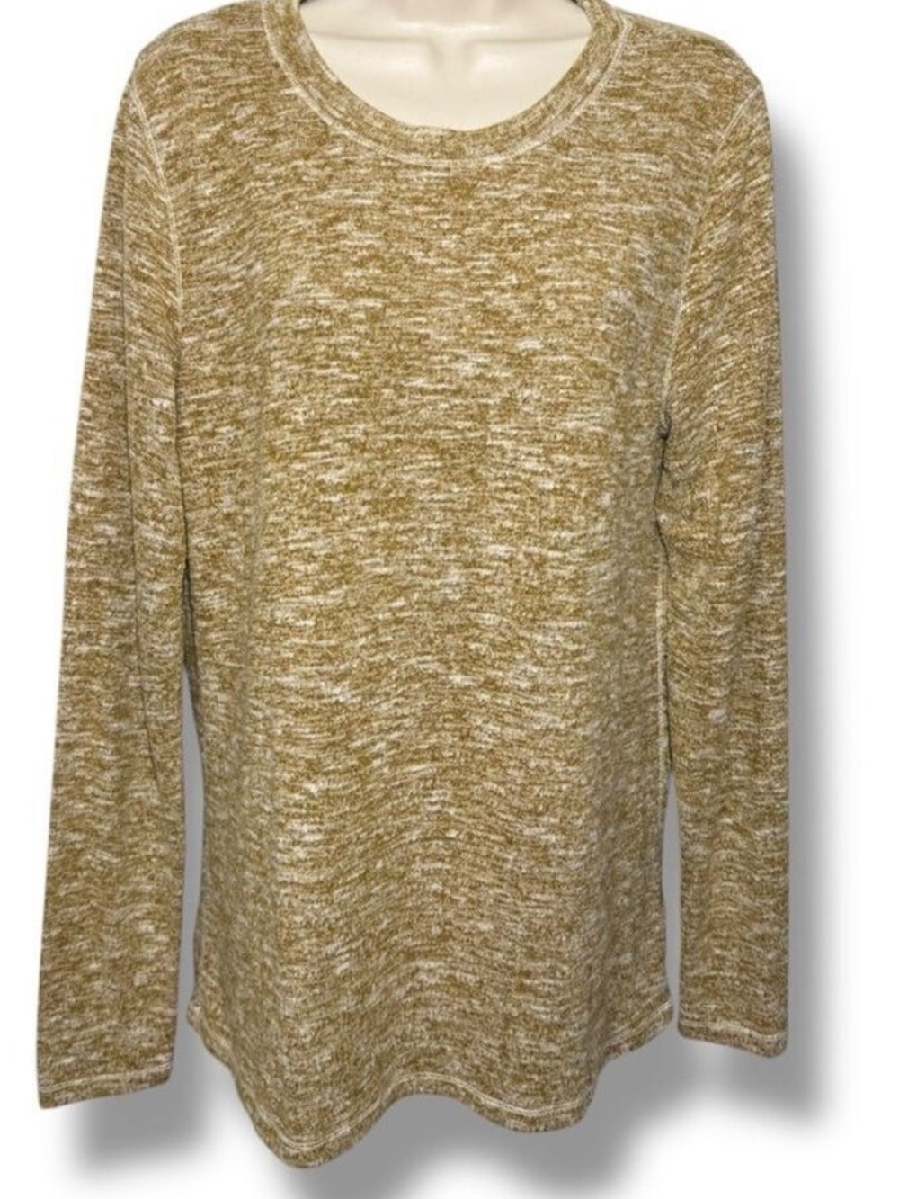 Universal Thread Long Sleeve Tee in Gold!